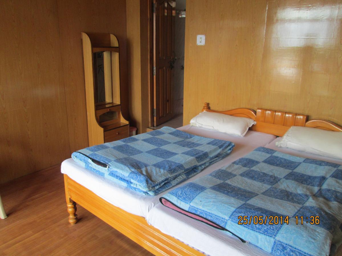 Pandey Lodge Buin Kamer foto