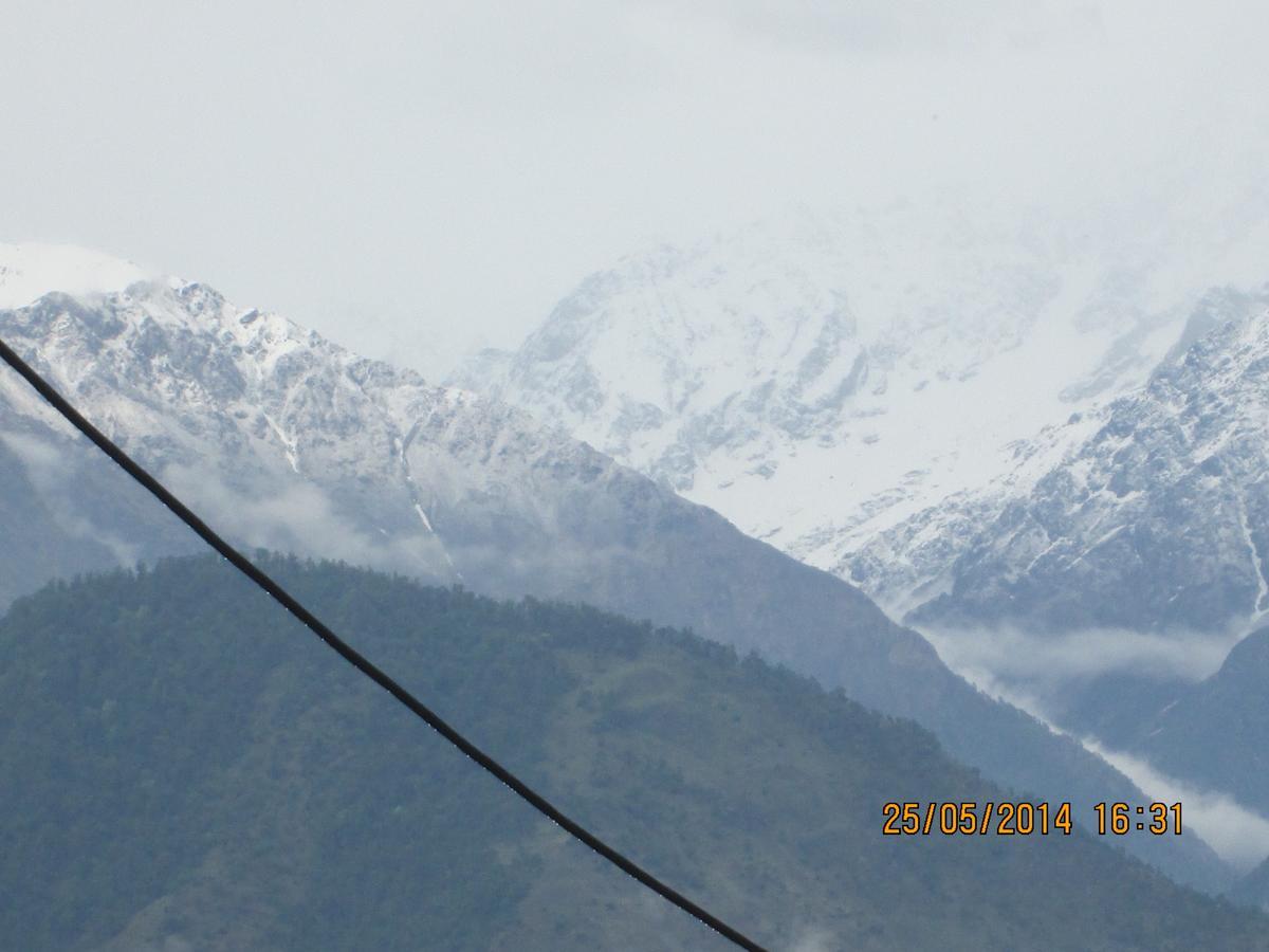 Pandey Lodge Buin Buitenkant foto