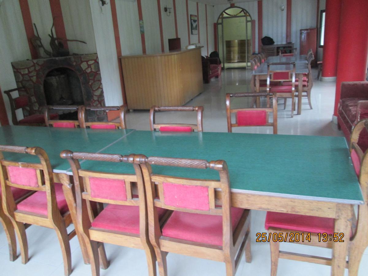 Pandey Lodge Buin Buitenkant foto